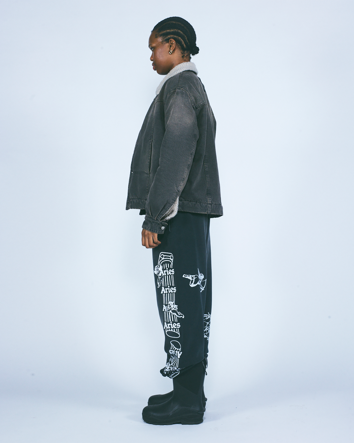 Premium Aged Cherub Column Sweatpant