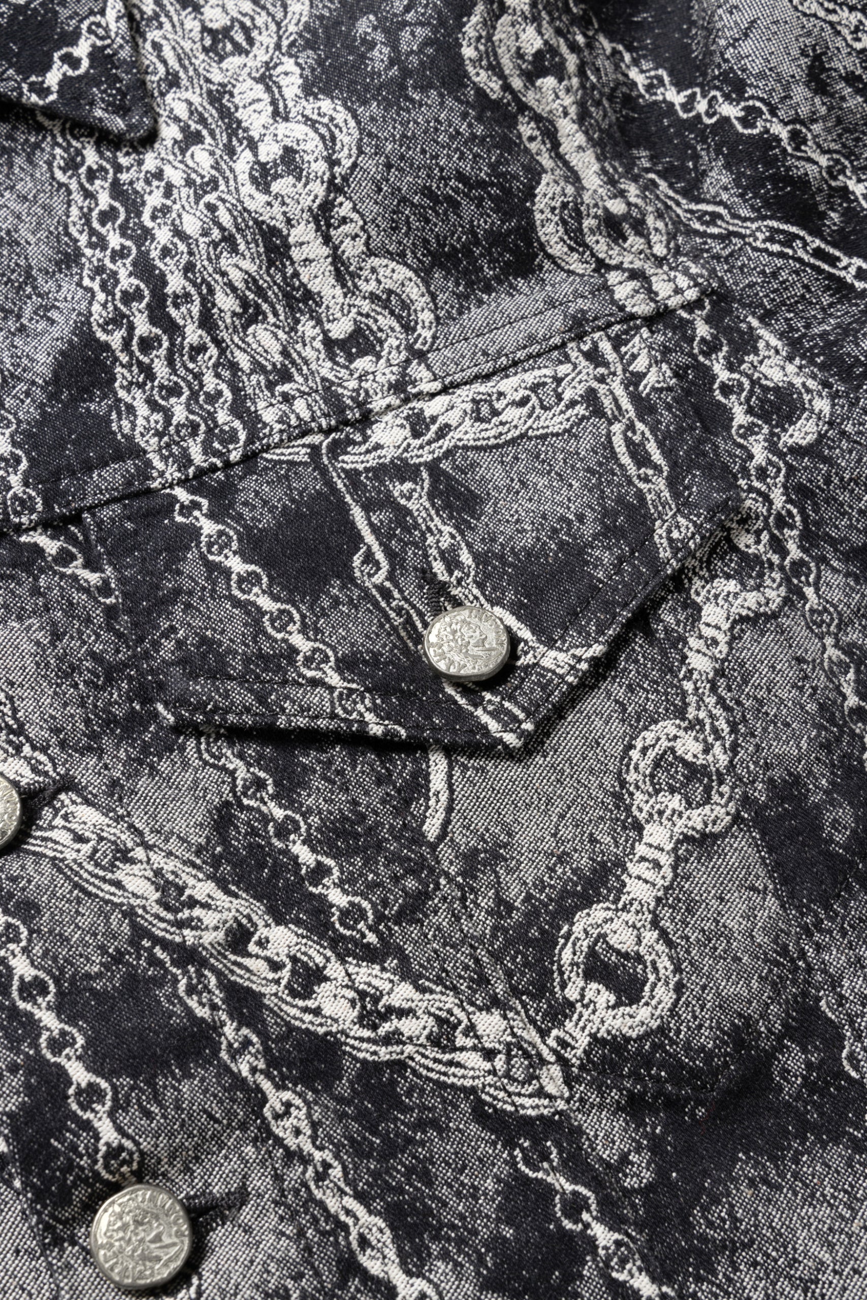 Load image into Gallery viewer, Chains Jacquard Trucker Jacket