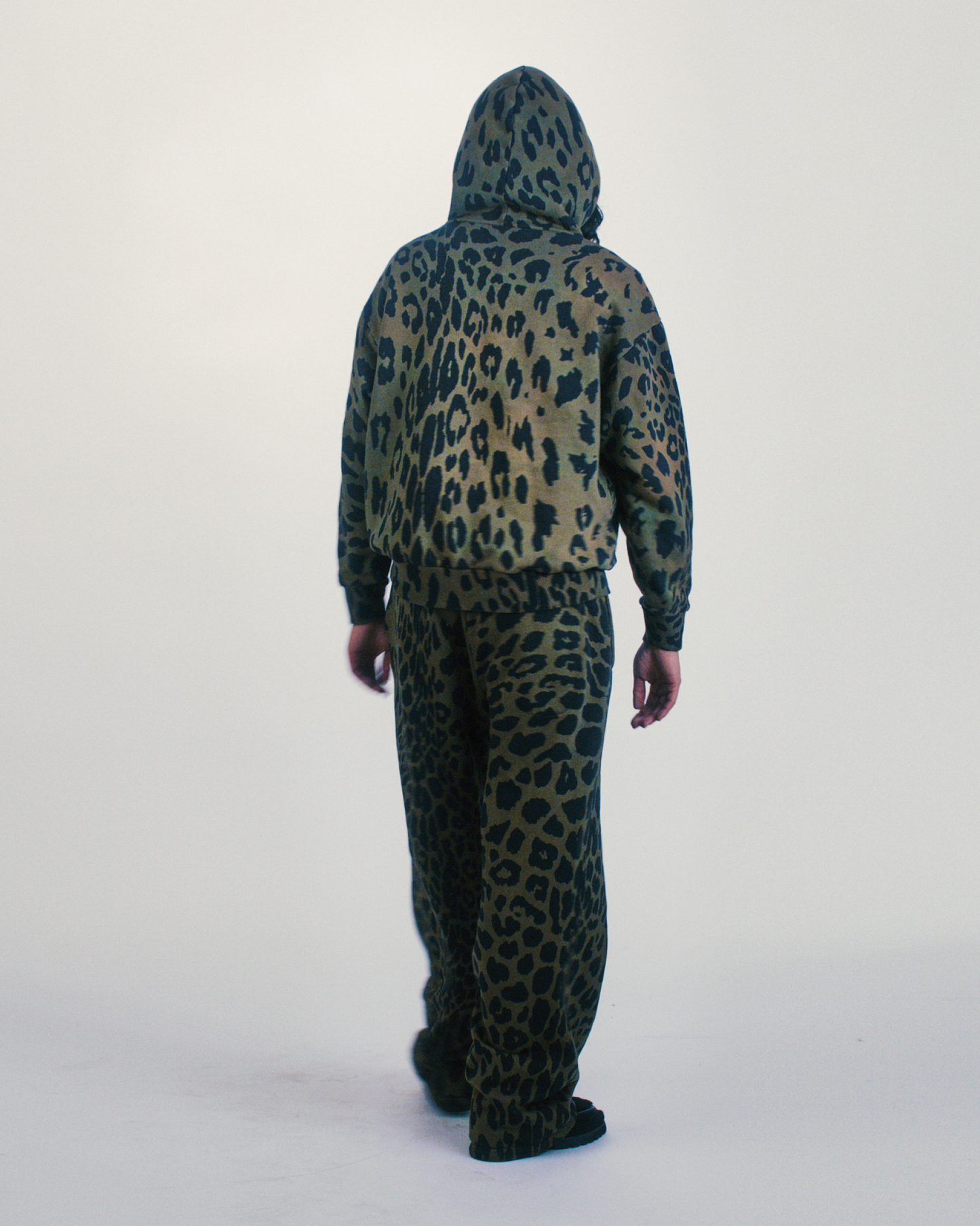 Leopard Tie Dye Straight Sweatpant