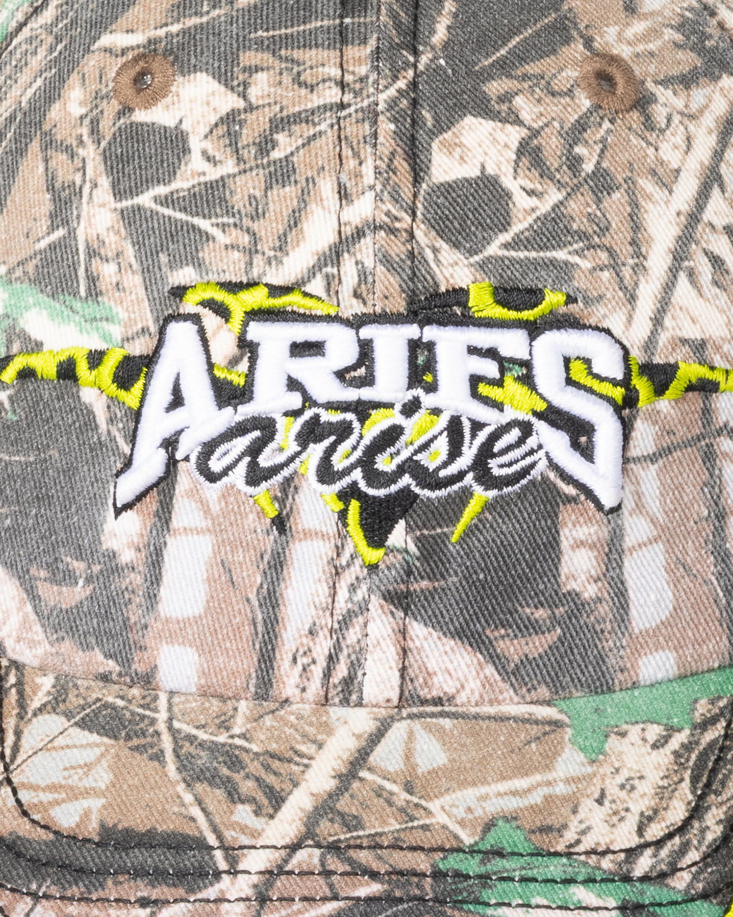 aries end. moto-dodgem camo cap