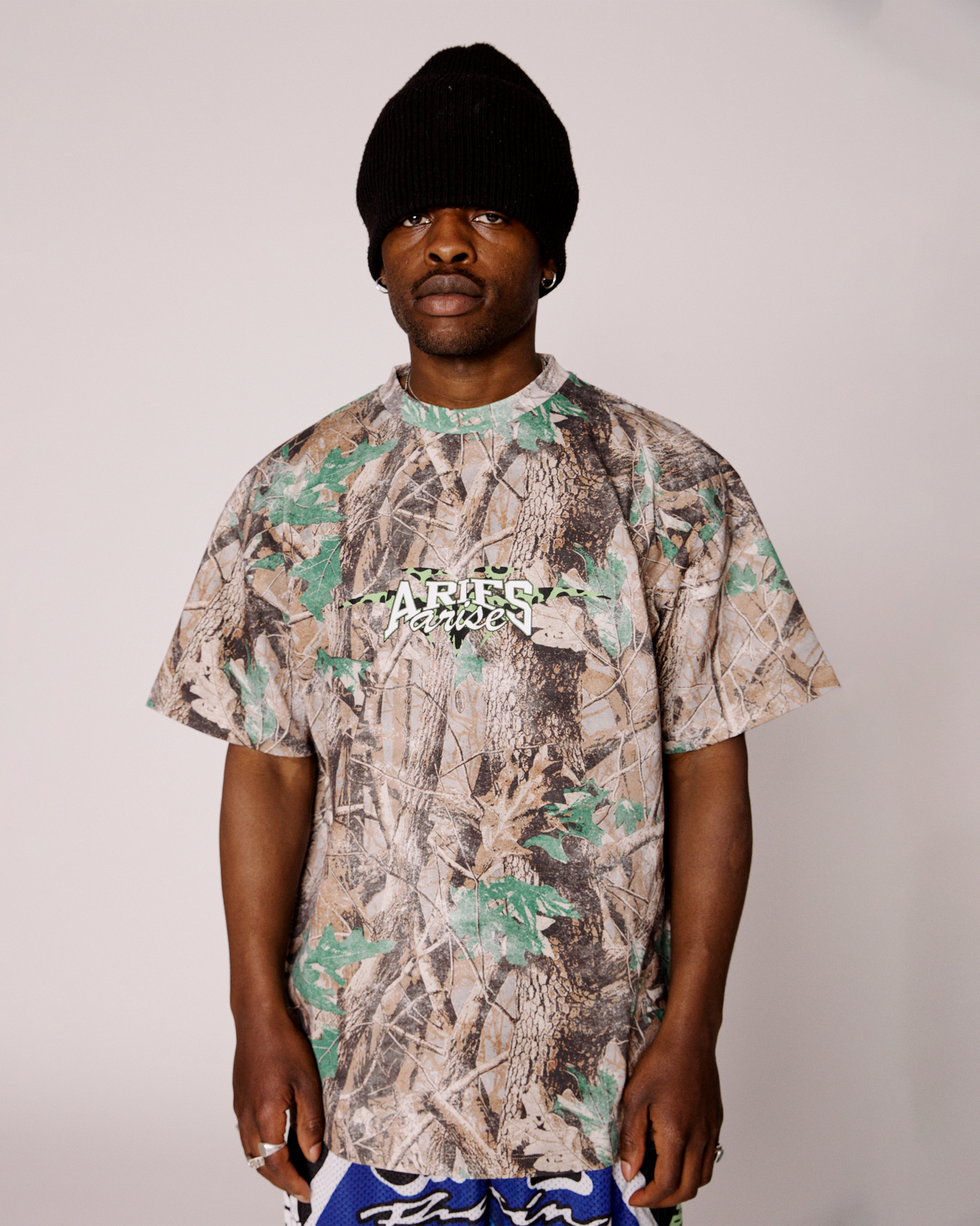 aries end. moto-dodgem camo tee