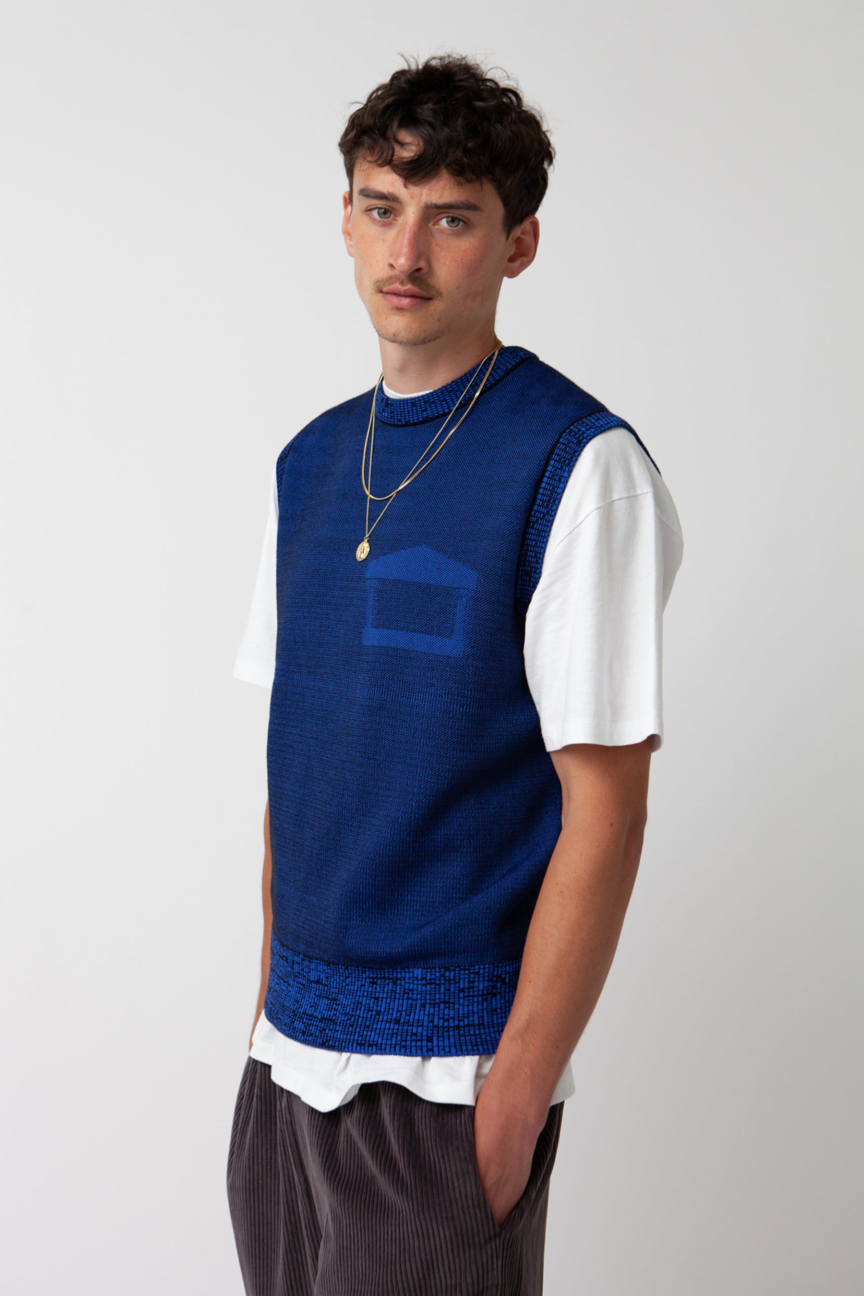 Load image into Gallery viewer, Glitch Temple Knit Vest