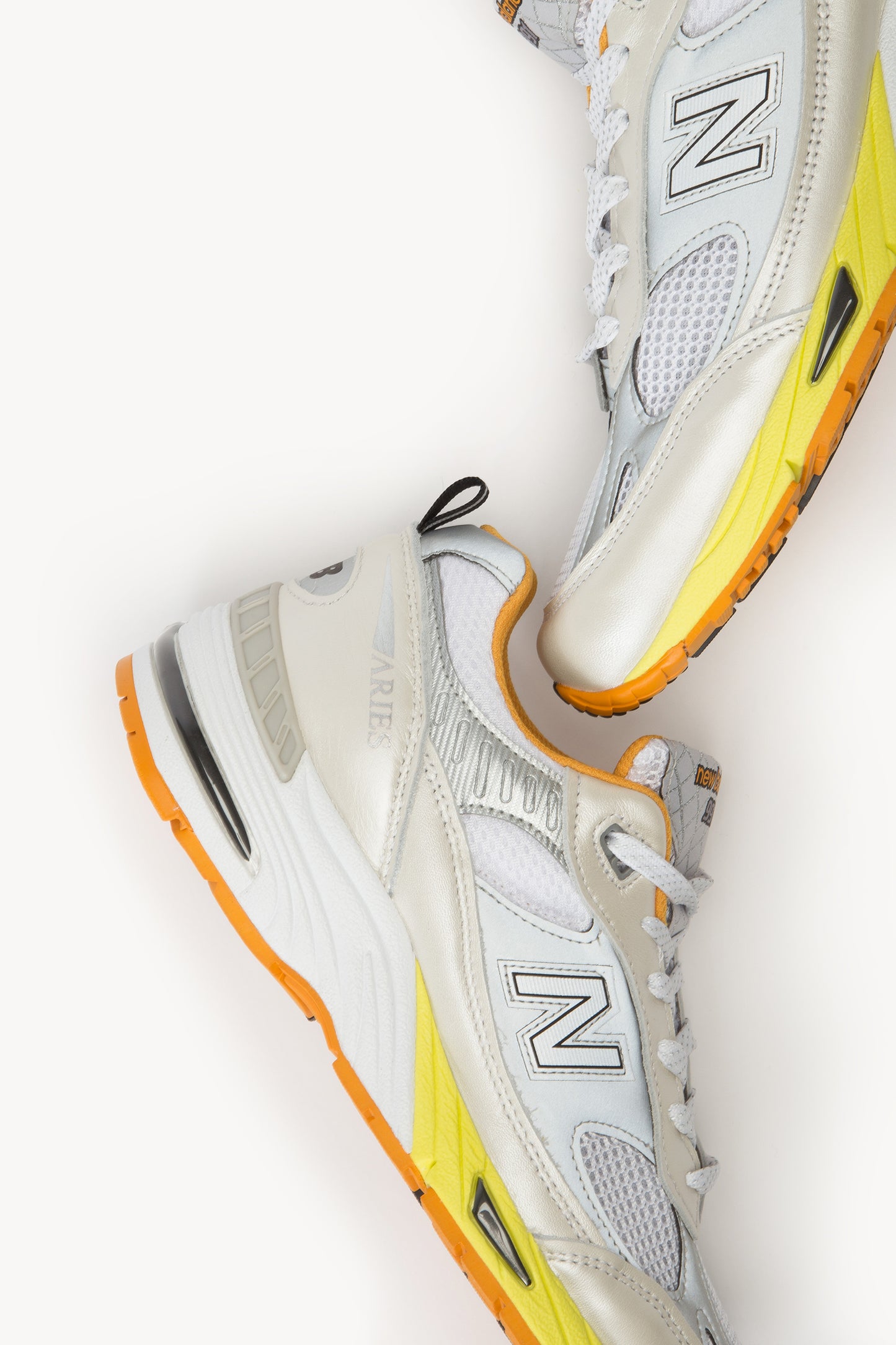 Aries x New Balance Mens 991ARI