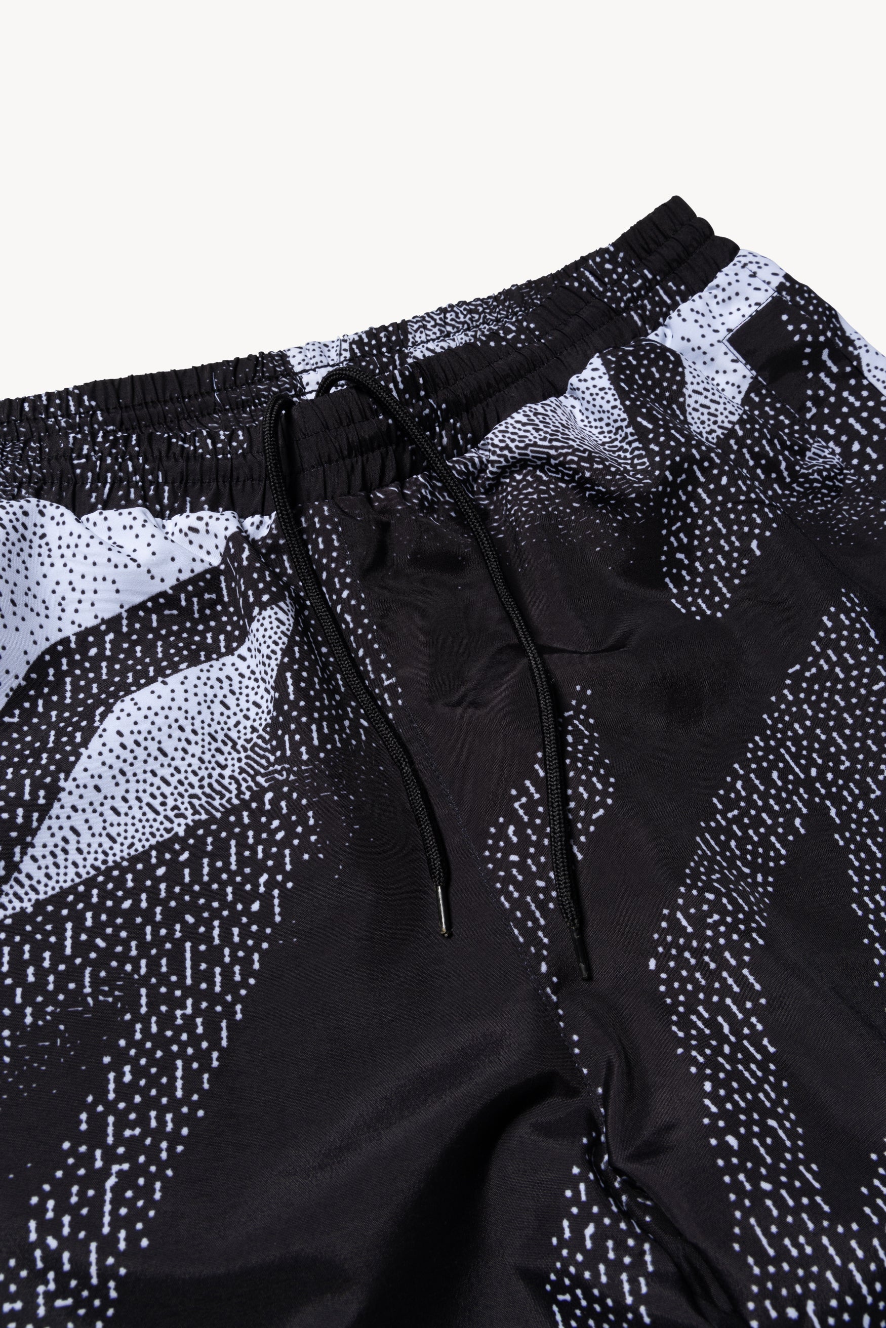 Load image into Gallery viewer, Aries x Umbro Training Pant