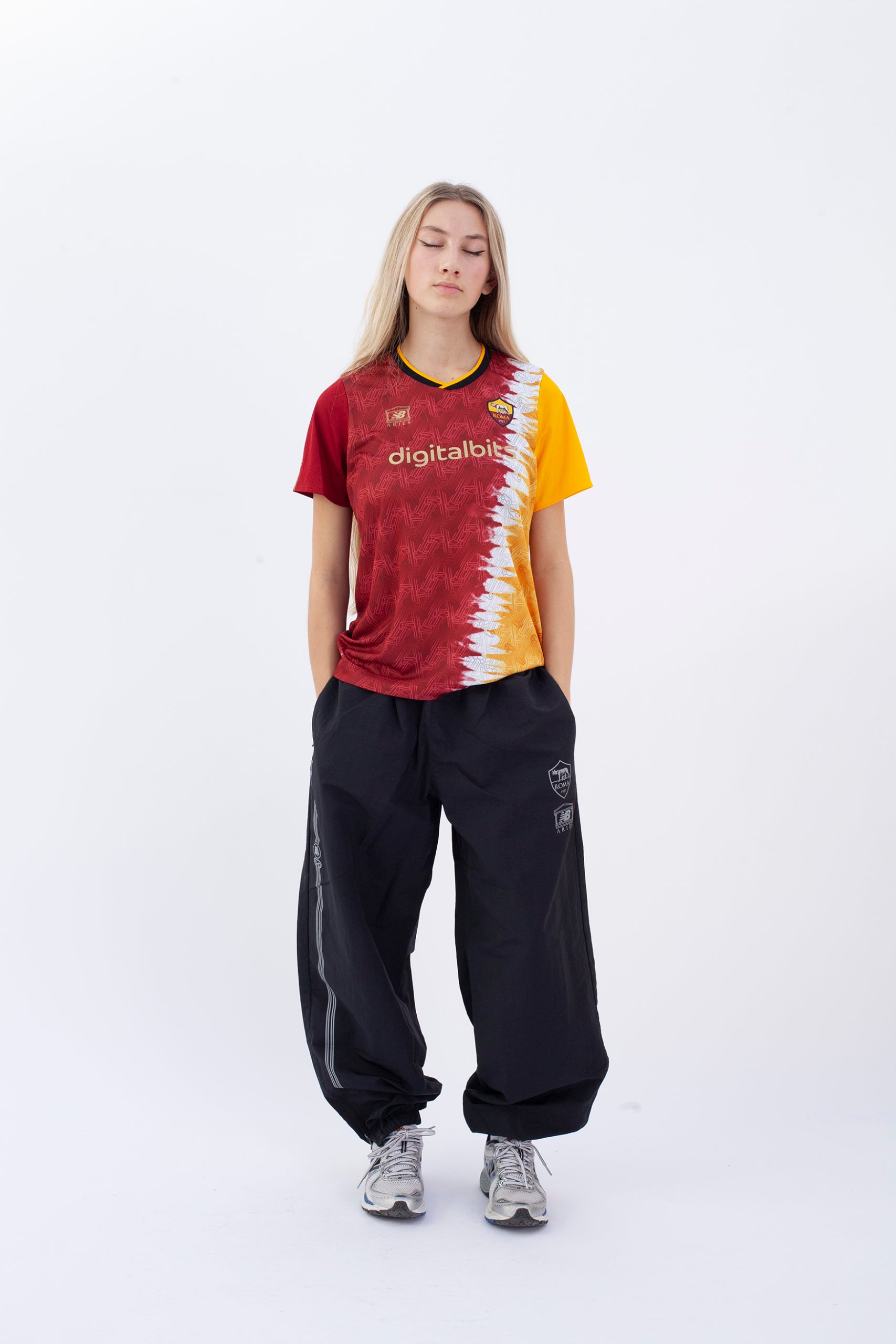Load image into Gallery viewer, AS Roma X Aries Womens SS Jersey