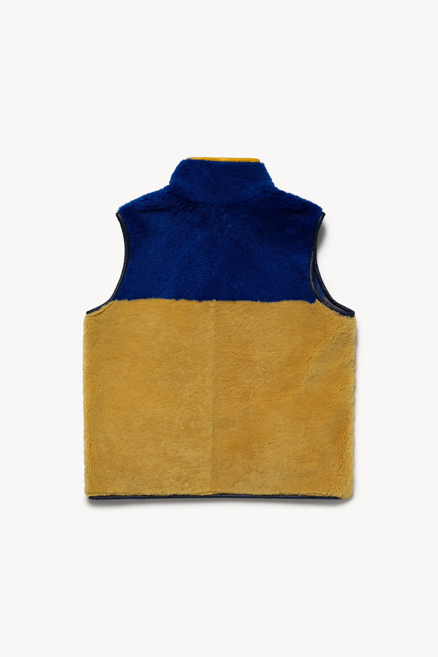 Load image into Gallery viewer, Sheepskin Pat Gilet